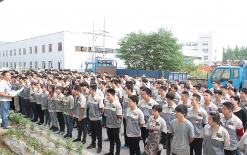 鈑金事業(yè)部積極相應(yīng)號召，召開全事業(yè)部“安全活動月”動員大會